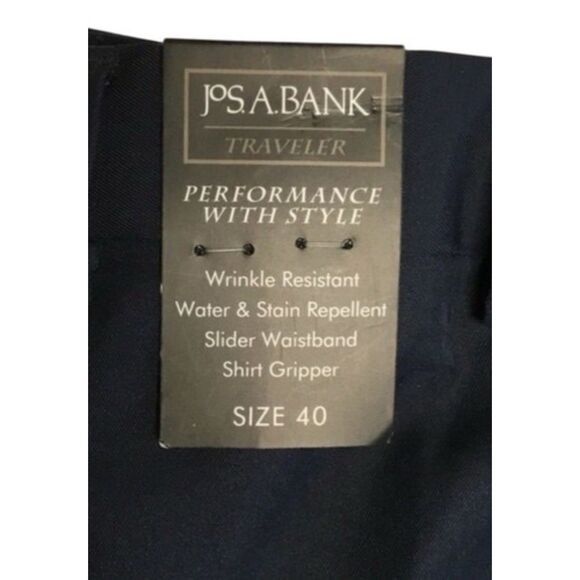 NWT Jos. A. Bank Traveler Navy Slider Waistband Pleated Front Shorts Men Size 40 - Picture 2 of 10